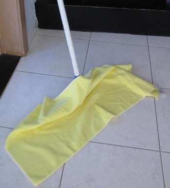 Image de MICRO FIBRE TRICOT LUXE 60X70 JAUNE